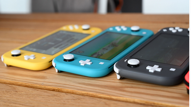Compared to the vivid, neon hues on a lot of standard Joy-Con, the more playful teal and yellow Switch Lite colors are almost soothing.